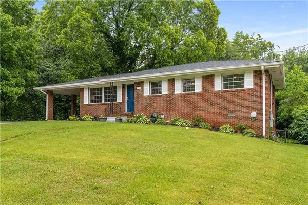 Decatur, GA 30032,2521 Whites Mill LN