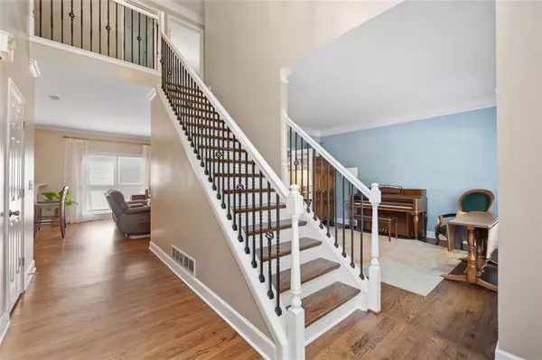 Roswell, GA 30075,530 Summerhill DR