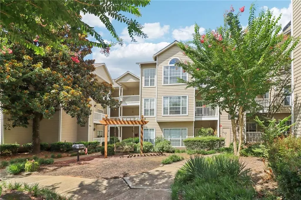 Atlanta, GA 30339,1250 Parkwood CIR SE #1307