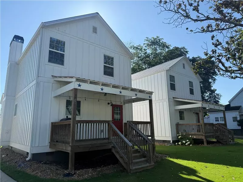 70 Liberty CT, Gainesville, GA 30501
