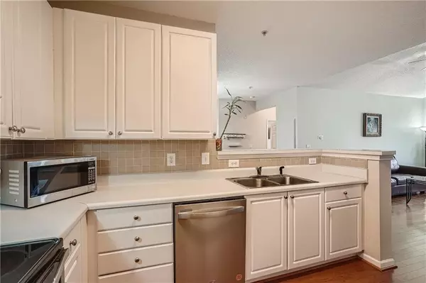 Alpharetta, GA 30009,5103 Woodland LN