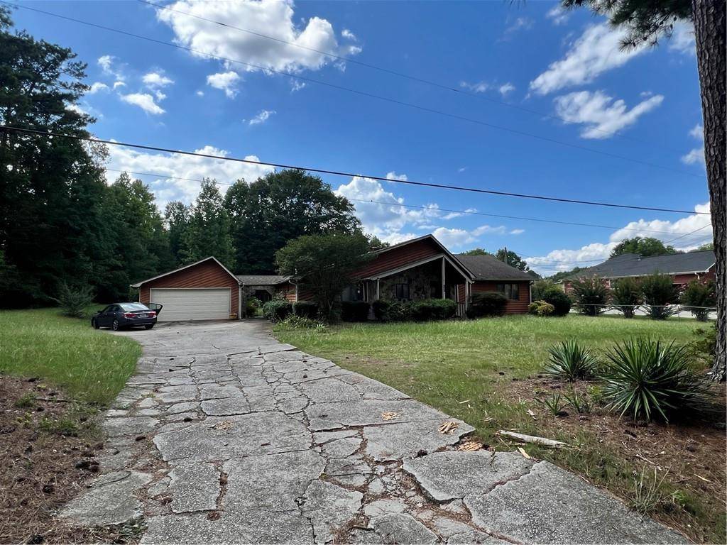 2136 Lake Rockaway RD NW, Conyers, GA 30012