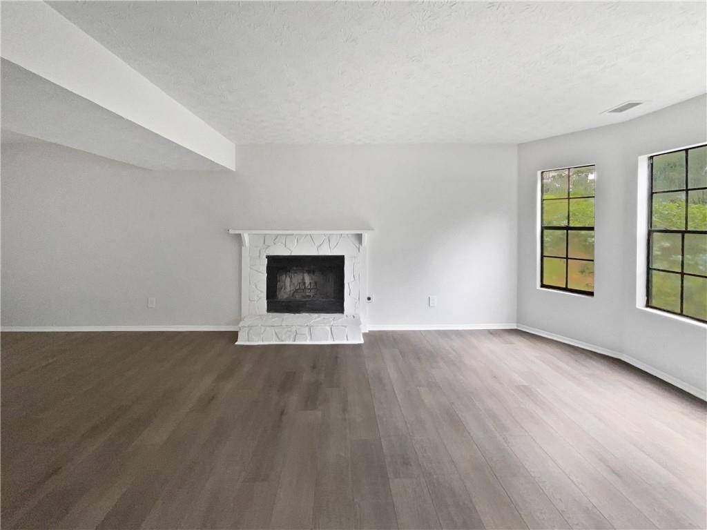 Ellenwood, GA 30294,4934 Brookstone Pkwy