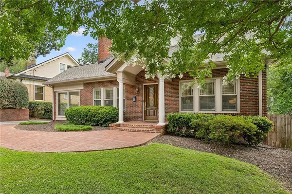 833 E Morningside DR NE, Atlanta, GA 30324