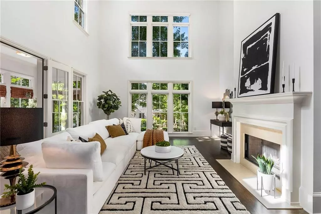 Woodstock, GA 30188,147 Hubbard RD