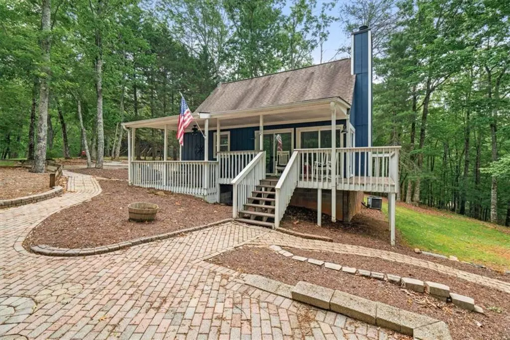 Cleveland, GA 30528,102 Angelican WAY