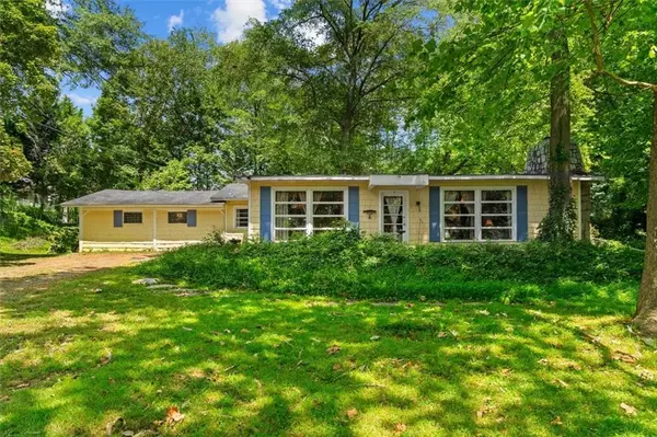 Acworth, GA 30102,5008 Dianne DR SE