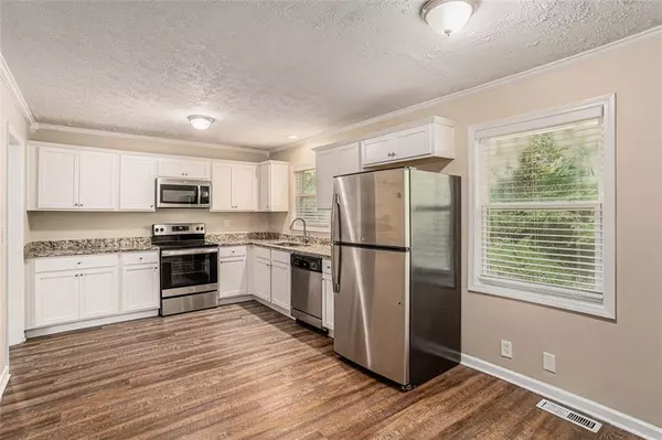 Stone Mountain, GA 30083,4340 RUSTIC WOOD CT