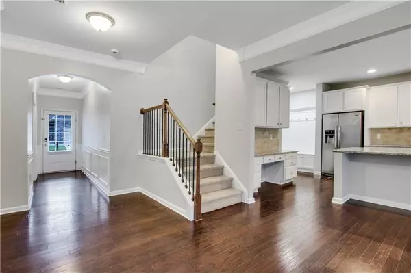 Woodstock, GA 30188,651 Georgia WAY