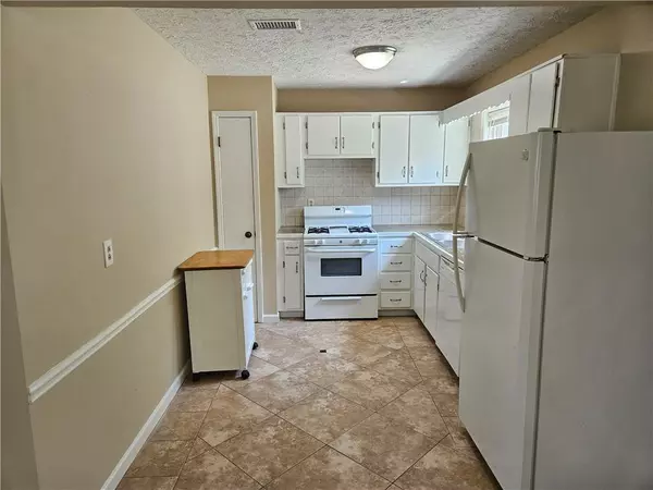 Woodstock, GA 30188,210 Apple Branch DR