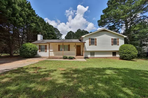 1520 Cedars RD, Lawrenceville, GA 30045