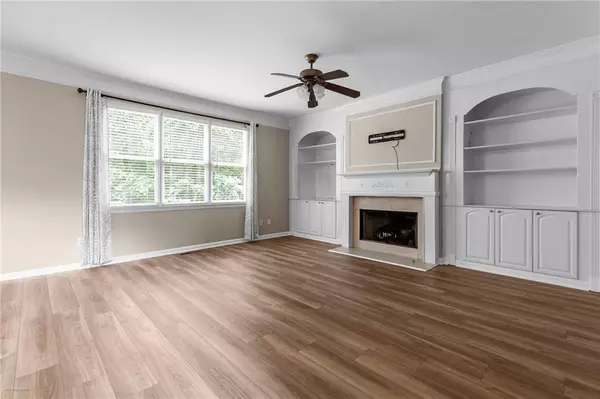 Sugar Hill, GA 30518,6479 Mobilis CT