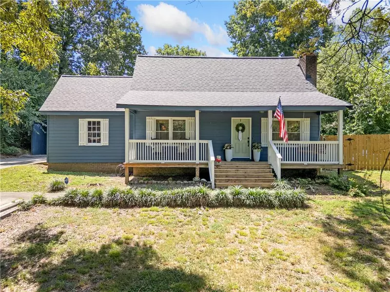 354 OAKRIDGE DR SE, Cartersville, GA 30121