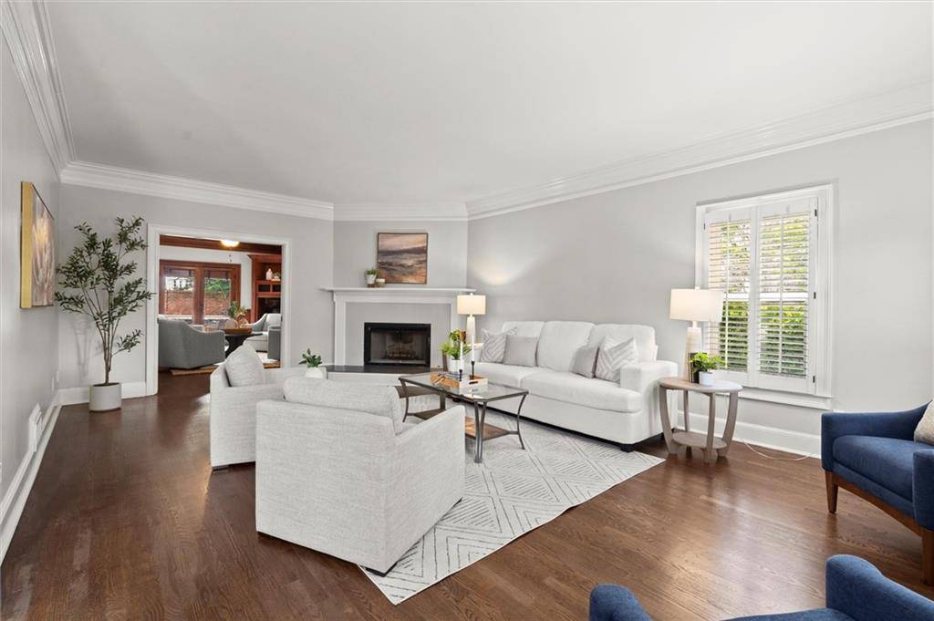 Atlanta, GA 30328,100 Barnard PL