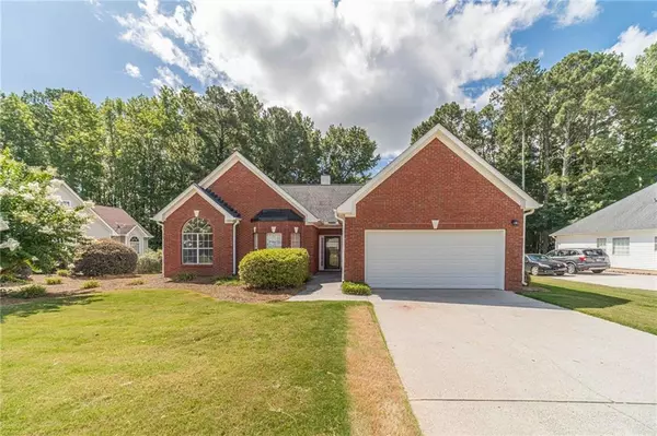 5010 Victoria Park DR, Loganville, GA 30052