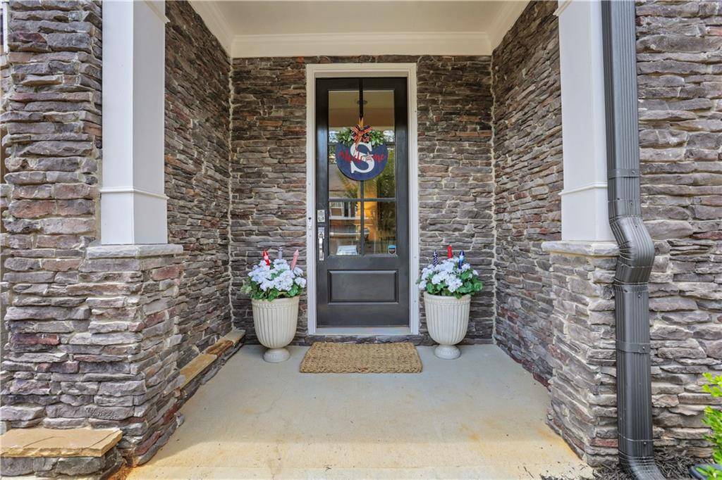 Woodstock, GA 30188,146 Bellehaven DR
