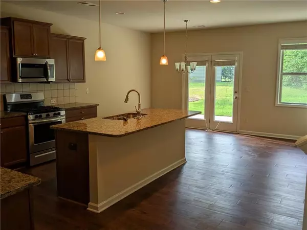 Dallas, GA 30157,105 Whitneys WAY