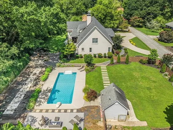 Alpharetta, GA 30009,417 Lynne CIR