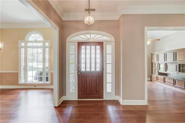 Alpharetta, GA 30022,5270 Skidaway DR