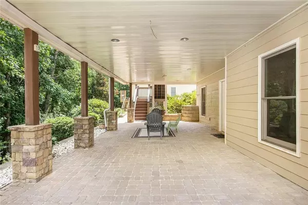 Dawsonville, GA 30534,460 Morgan LN