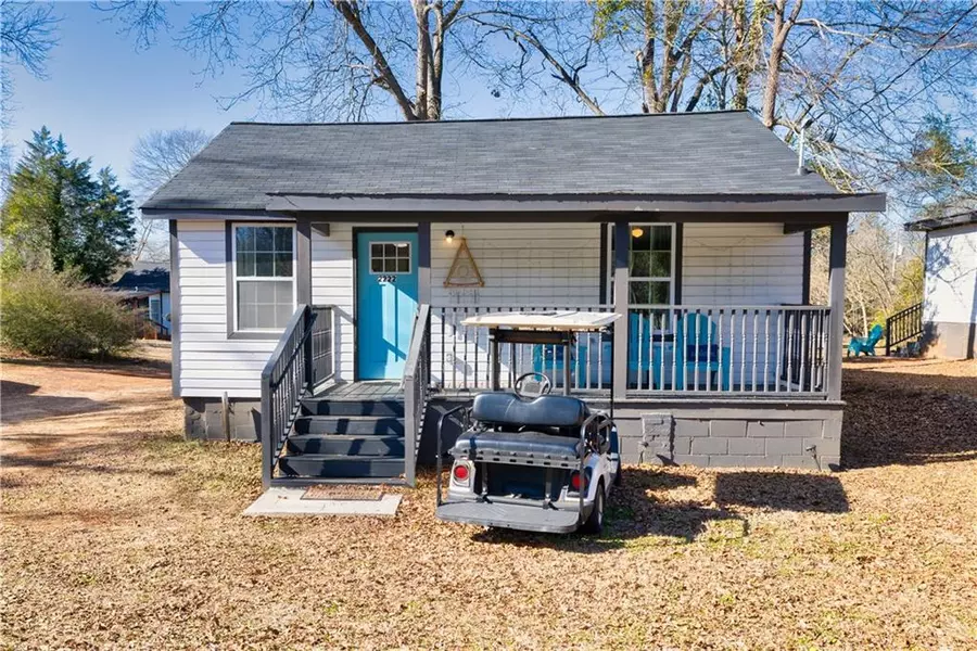 2222 Lee St Sw, Covington, GA 30014