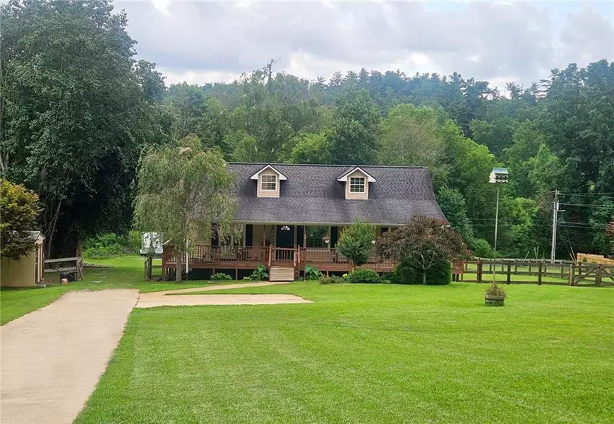 66 Etowah West DR, Dahlonega, GA 30533