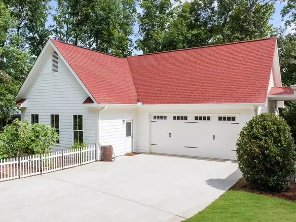 Canton, GA 30115,352 Woodmont CT