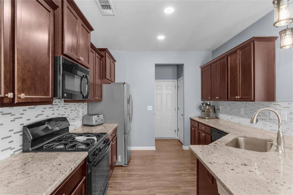 Woodstock, GA 30189,222 Bobbie WAY