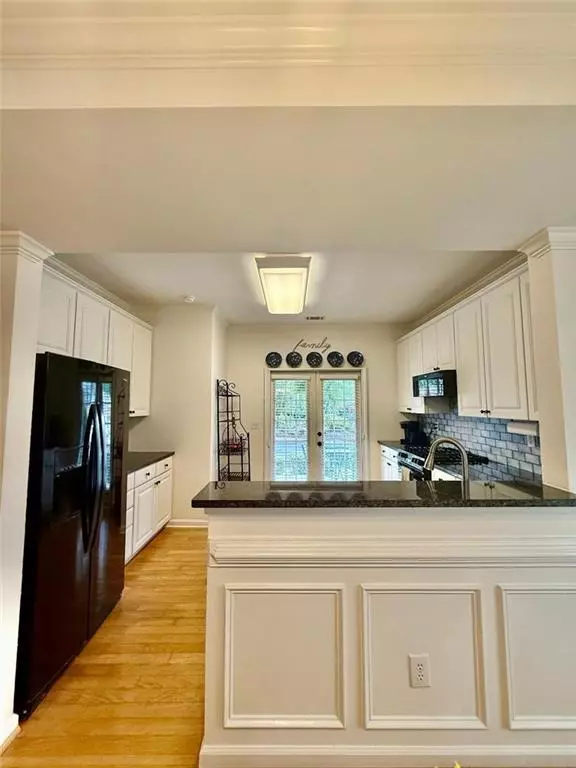 Buford, GA 30518,2075 Pine Tree DR #E1