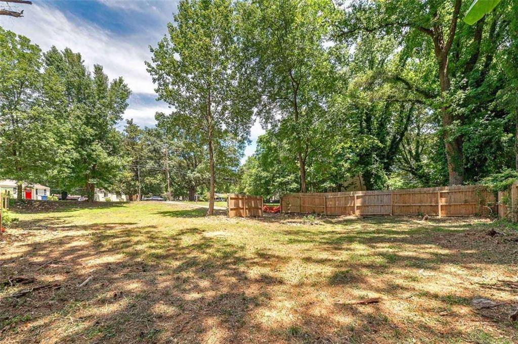 Atlanta, GA 30318,2518 Godfrey DR