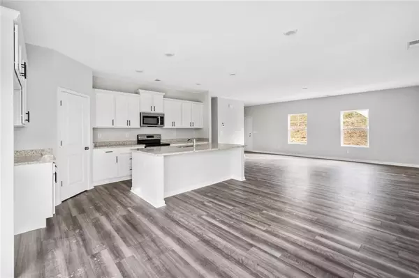 Woodstock, GA 30188,122 S Mill Creek CT
