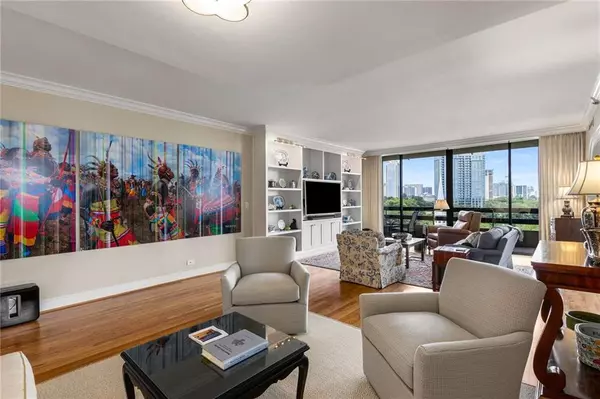 Atlanta, GA 30305,2660 Peachtree RD NW #16F