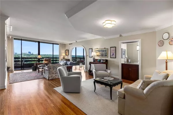 Atlanta, GA 30305,2660 Peachtree RD NW #16F