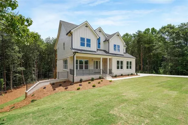 418 Beachwood DR, Cornelia, GA 30531