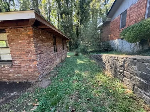 Atlanta, GA 30331,3598 Ingledale DR SW