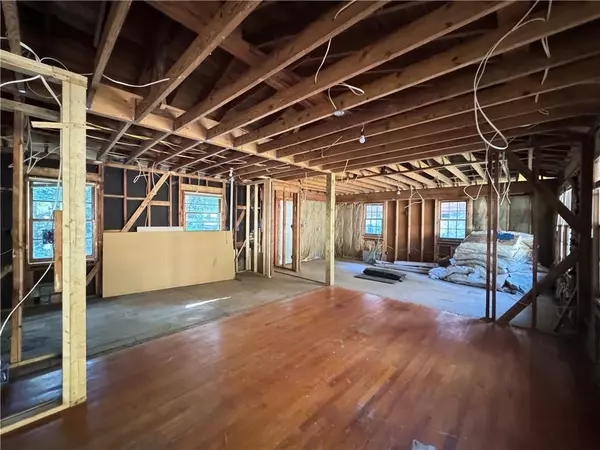 Atlanta, GA 30331,3598 Ingledale DR SW