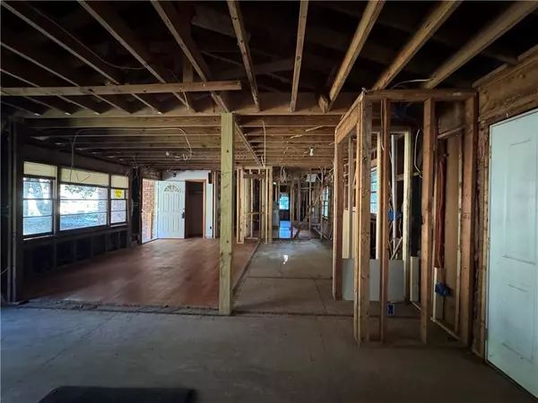 Atlanta, GA 30331,3598 Ingledale DR SW