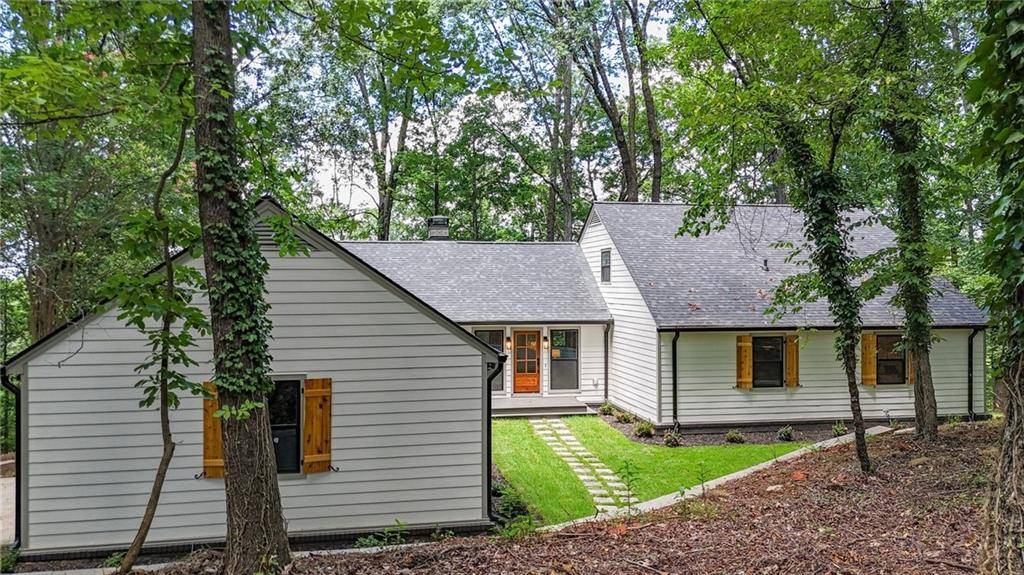 3710 Country Estate DR NW, Kennesaw, GA 30152