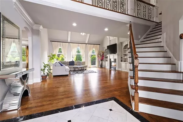 Suwanee, GA 30024,585 Settles Brook CT