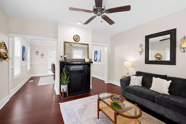 Porterdale, GA 30014,42 Poplar St
