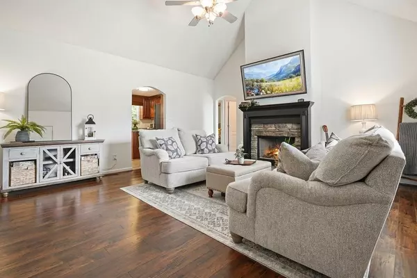 Canton, GA 30115,213 Moore Valley WAY