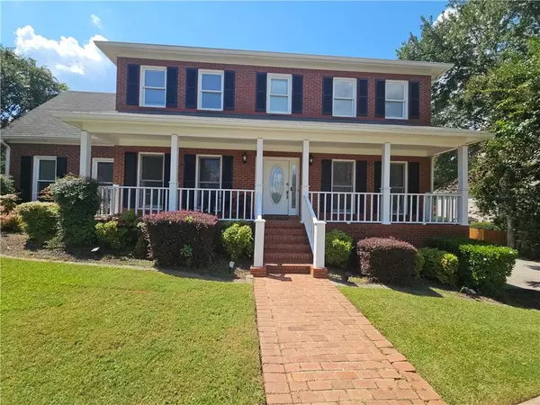 1135 Vineyard DR SE, Conyers, GA 30013