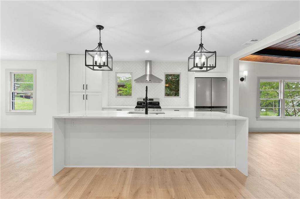 Smyrna, GA 30082,3216 Woodview DR SE
