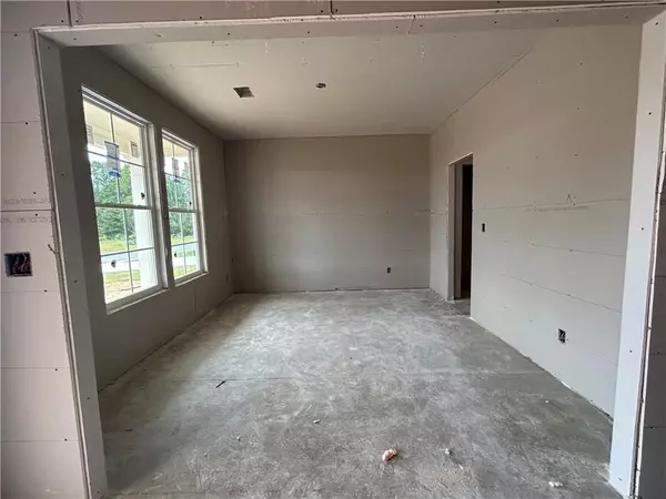 Statham, GA 30666,183 Annie LN