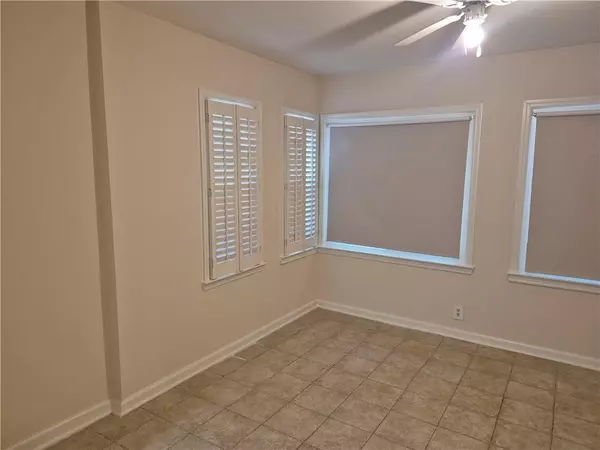 Atlanta, GA 30327,49 Monet CT NW