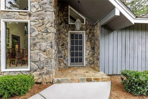 Dunwoody, GA 30338,1840 Gramercy CT