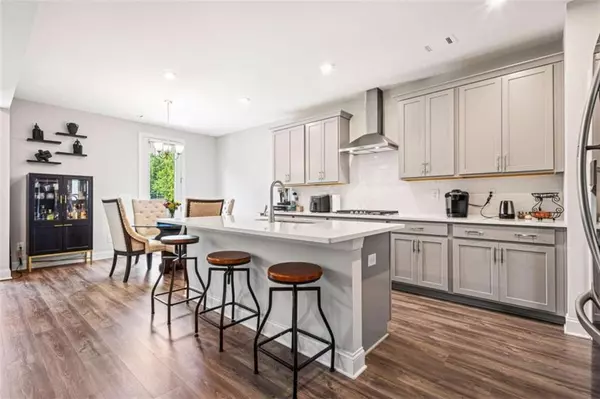 Kennesaw, GA 30144,639 Tigers Eye TER