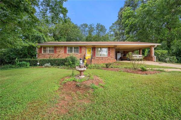 90 North DR, Hampton, GA 30228