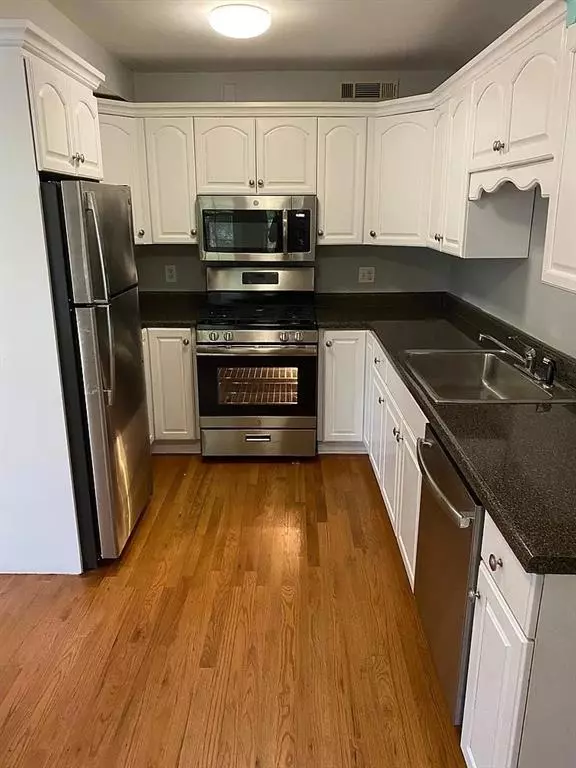 Atlanta, GA 30306,1280 Stillwood DR NE #3