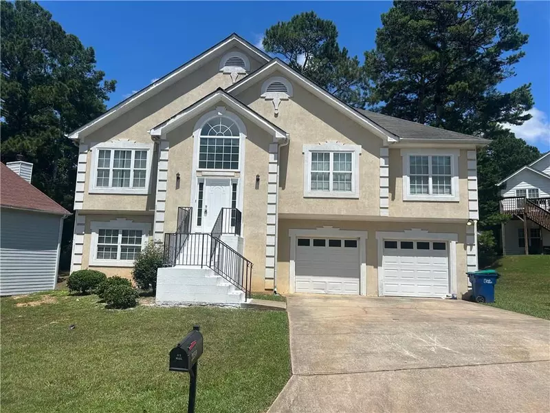 2350 Lake Royale DR, Riverdale, GA 30296